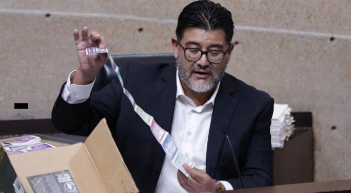 aprueban magistrados