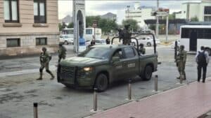 Chevy Silverado militaria mexicana fuerzas armadas seguridad pública optima santiago header alt 1.