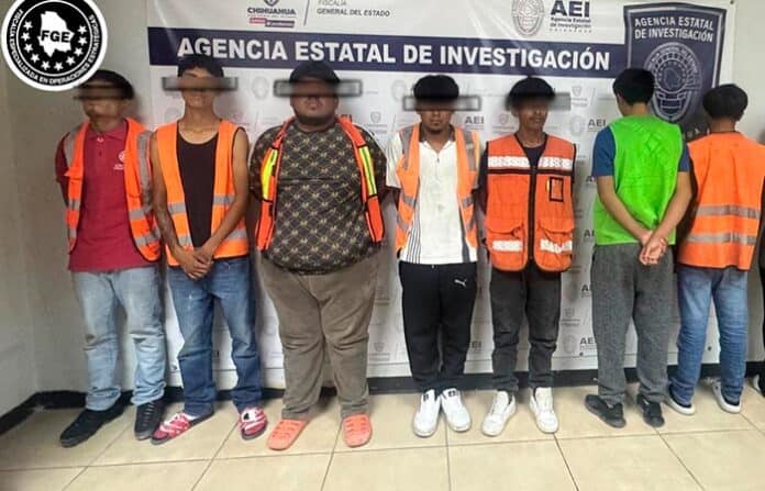 secuestasiet Individuos detenidos por la Agencia Estatal de Investigación en Chihuahua, presuntos responsables de delitos relacionados con seguridad y orden público en la entidad.