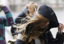 Emiten anuncios preventivos por fuerte viento