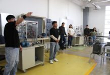 Visitan más de mil estudiantes de preparatoria las instalaciones de la UT Paso del Norte