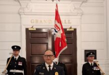 Comandante de Bomberos representa a México en congreso mundial en Londres