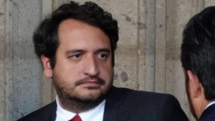andy niega amparos