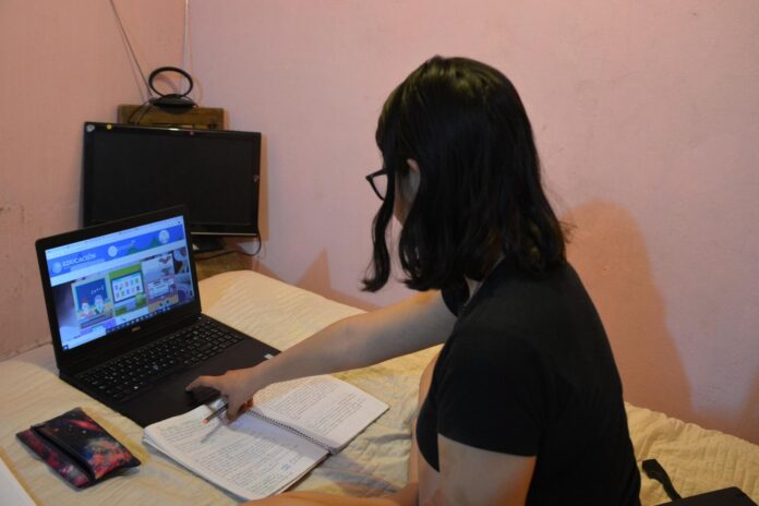 distancia estudios