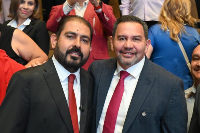 hugo con cruz