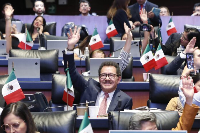 senado mier