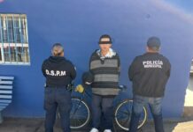 Policía municipal detiene a un hombre por probable delito contra la salud