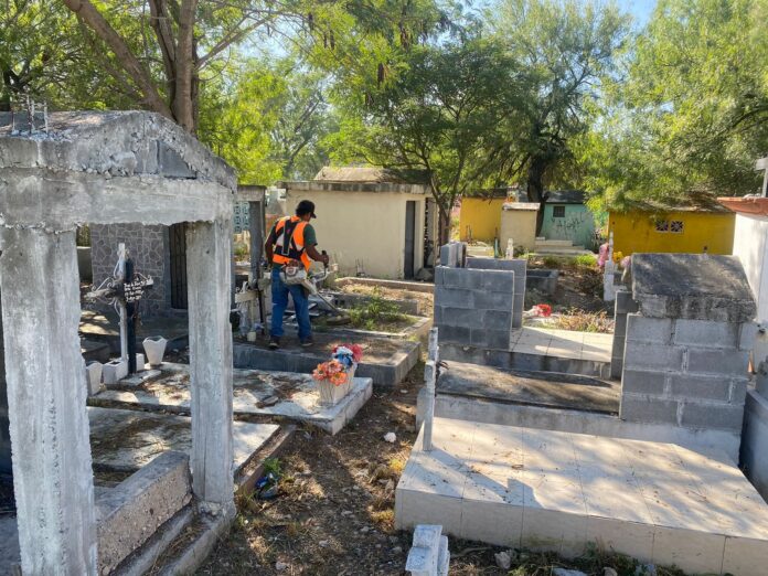 Panteones-municipales-de-Reynosa-recibirán-limpios-a-los-visitantes