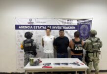 Detiene FGE a dos masculinos con armas de fuego, cargadores y cartuchos en Cd Juárez