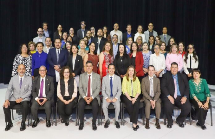 investigadores uacj
